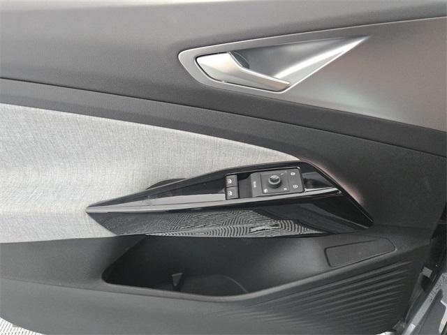 new 2025 Volkswagen ID.4 car, priced at $49,820