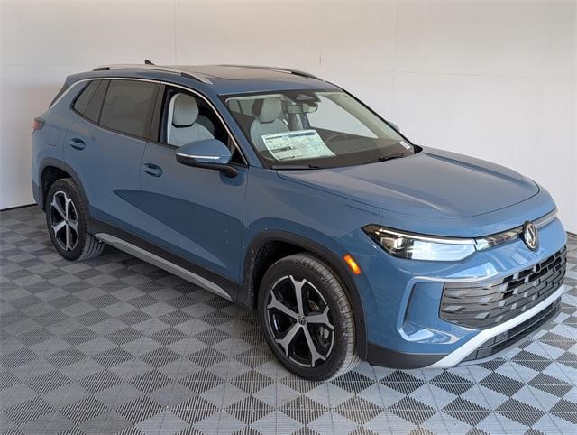 new 2025 Volkswagen Tiguan car, priced at $34,048