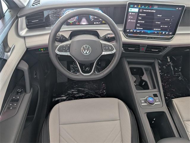 new 2025 Volkswagen Tiguan car, priced at $34,048
