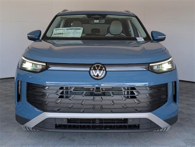 new 2025 Volkswagen Tiguan car, priced at $34,048