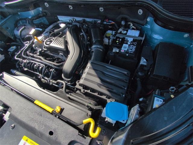 used 2025 Volkswagen Taos car