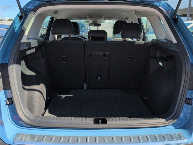 used 2025 Volkswagen Taos car
