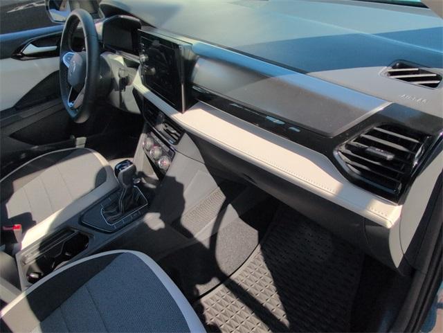 used 2025 Volkswagen Taos car