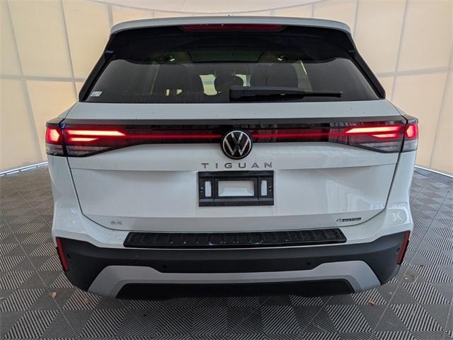 new 2025 Volkswagen Tiguan car, priced at $32,605