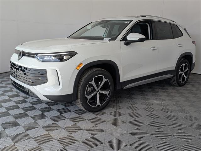 new 2025 Volkswagen Tiguan car, priced at $32,605