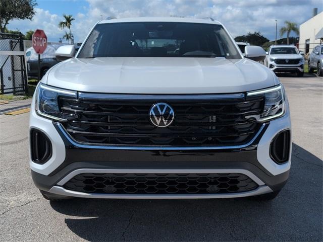 new 2026 Volkswagen Atlas Cross Sport car, priced at $38,822
