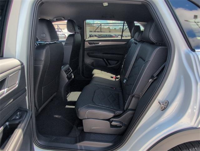 new 2026 Volkswagen Atlas Cross Sport car, priced at $38,822