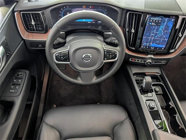 used 2023 Volvo XC60 car, priced at $38,889