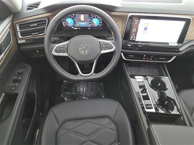 new 2025 Volkswagen Atlas car, priced at $43,648