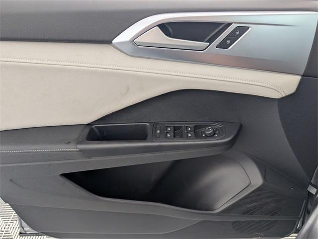 new 2025 Volkswagen Taos car, priced at $29,291