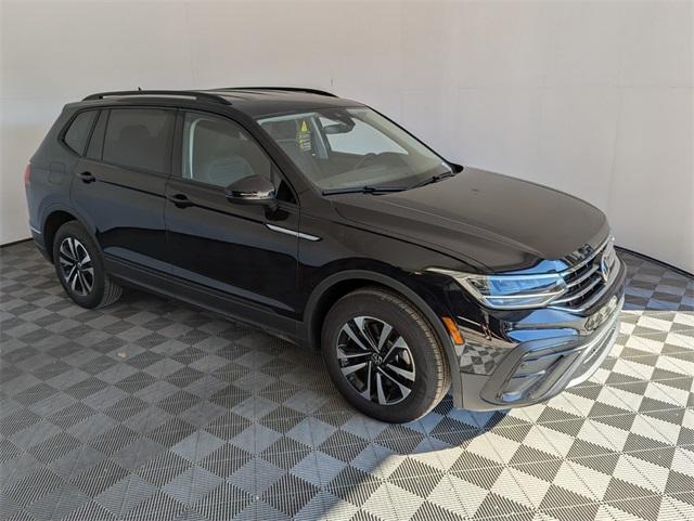 new 2024 Volkswagen Tiguan car, priced at $27,775