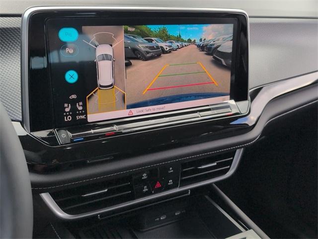 new 2026 Volkswagen Atlas Cross Sport car, priced at $53,474