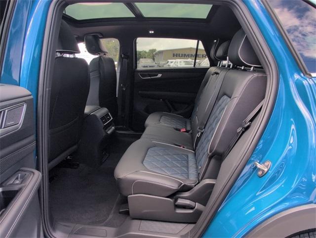 new 2026 Volkswagen Atlas Cross Sport car, priced at $53,474