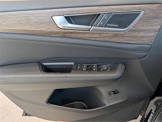 new 2025 Volkswagen Atlas car, priced at $46,488