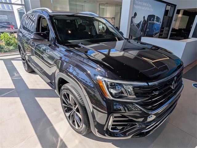 new 2025 Volkswagen Atlas car, priced at $46,488
