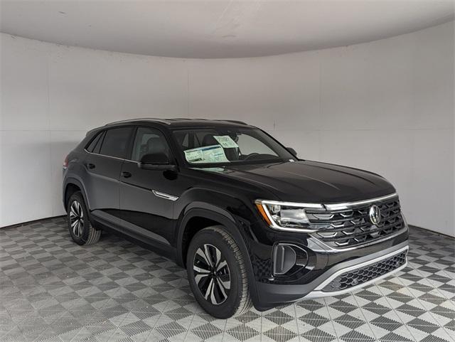 new 2026 Volkswagen Atlas Cross Sport car, priced at $38,385