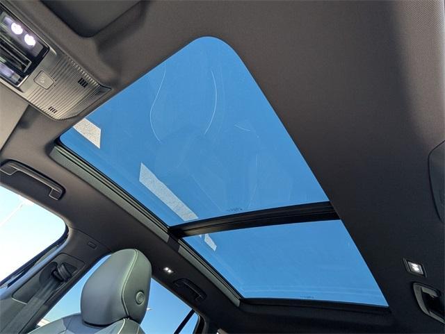 new 2026 Volkswagen Tiguan car, priced at $45,077