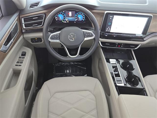 new 2025 Volkswagen Atlas car, priced at $42,576