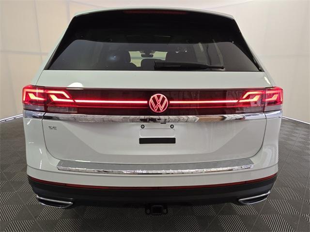 new 2025 Volkswagen Atlas car, priced at $42,576
