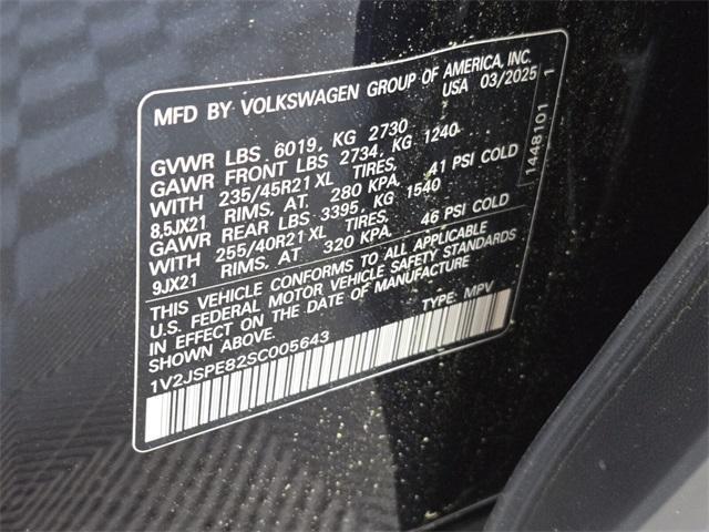 new 2025 Volkswagen ID.4 car, priced at $52,528