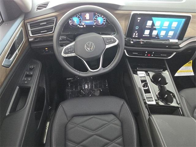 new 2025 Volkswagen Atlas car, priced at $43,998