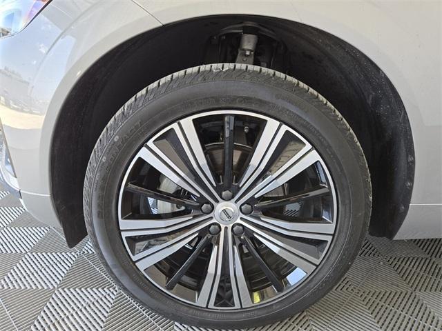 used 2022 Volvo XC60 car, priced at $35,471