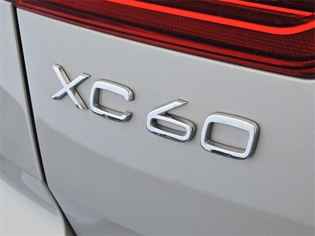 used 2022 Volvo XC60 car, priced at $35,471