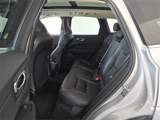 used 2022 Volvo XC60 car, priced at $35,471