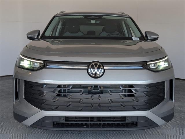 new 2025 Volkswagen Tiguan car, priced at $27,709