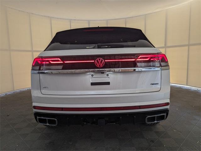 new 2026 Volkswagen Atlas Cross Sport car, priced at $53,911