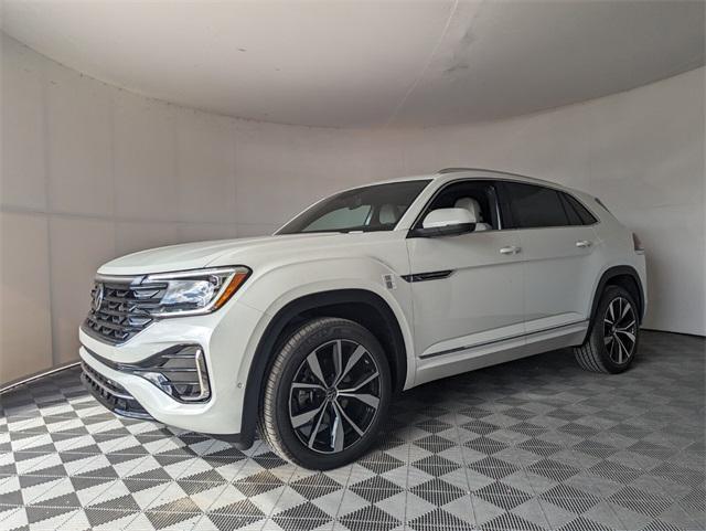 new 2026 Volkswagen Atlas Cross Sport car, priced at $53,911