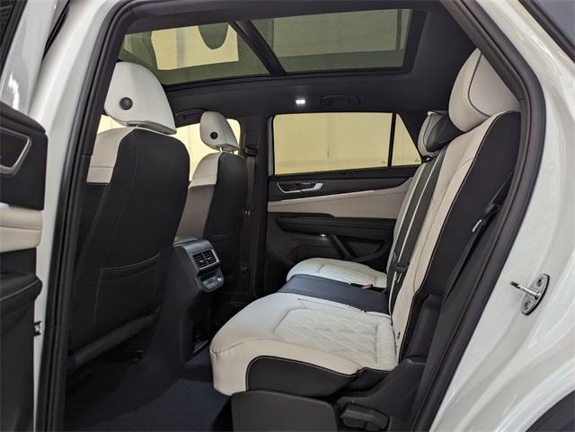 new 2026 Volkswagen Atlas Cross Sport car, priced at $53,911