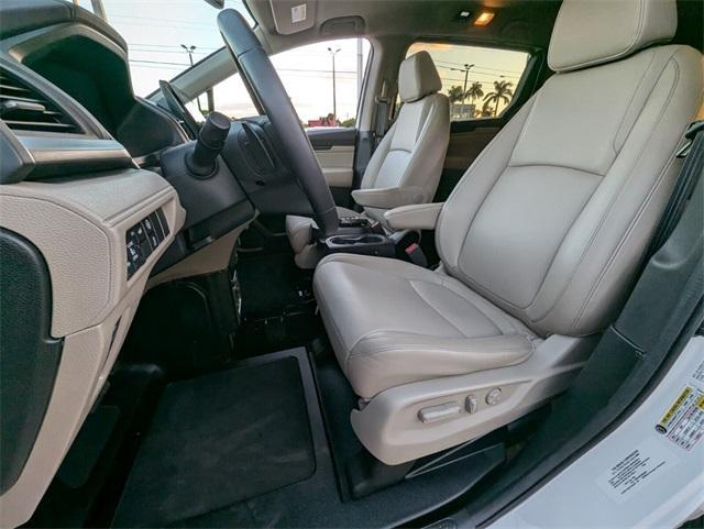 used 2024 Honda Odyssey car, priced at $59,888