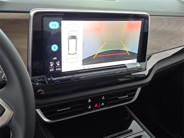 new 2025 Volkswagen Atlas car, priced at $42,064