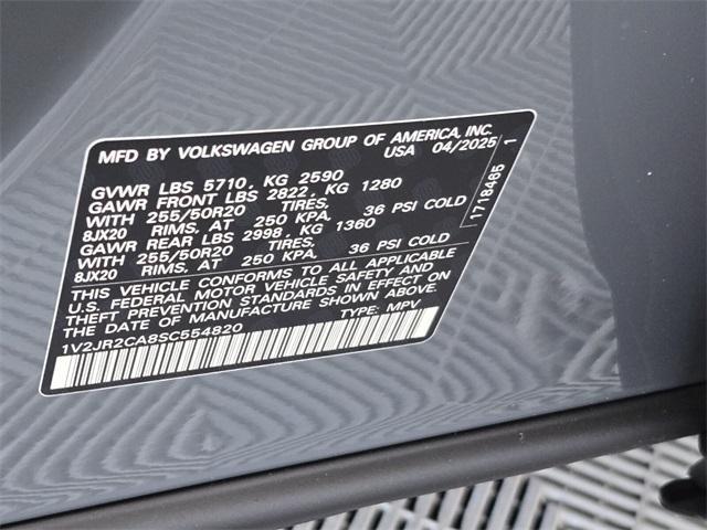 new 2025 Volkswagen Atlas car, priced at $42,064