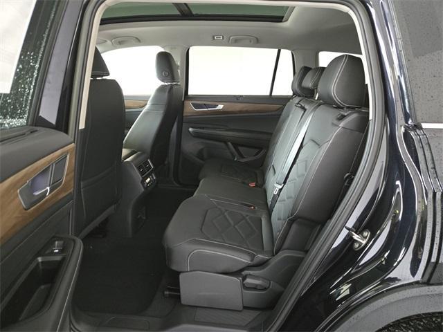 new 2025 Volkswagen Atlas car, priced at $41,986