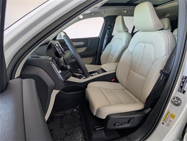 used 2023 Volvo XC40 car, priced at $32,777