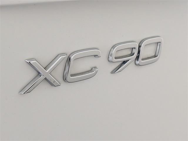 used 2023 Volvo XC90 Recharge Plug-In Hybrid car, priced at $57,969