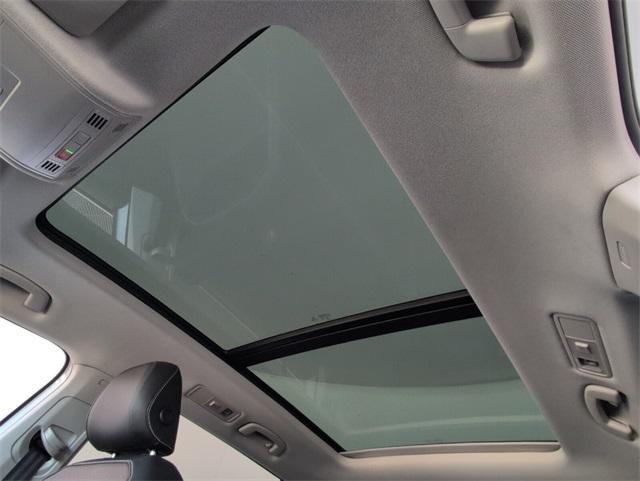 used 2022 Volkswagen Tiguan car, priced at $26,991