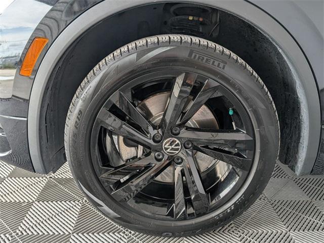 used 2024 Volkswagen Tiguan car, priced at $29,270