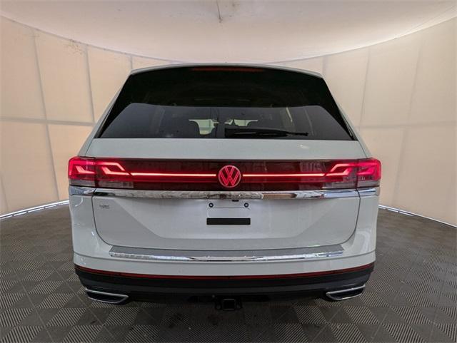 new 2025 Volkswagen Atlas car, priced at $42,825