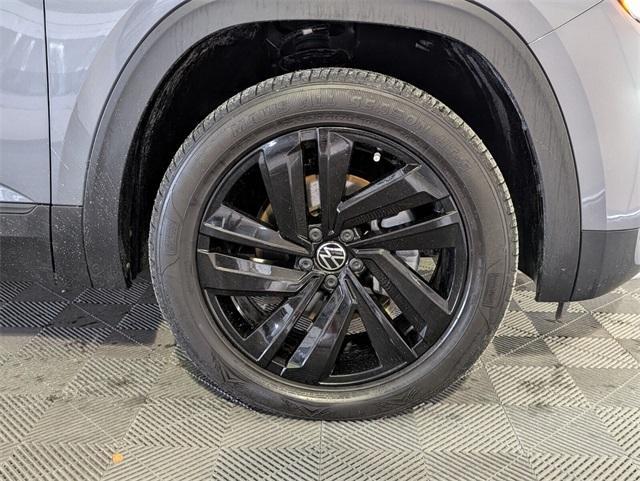 used 2022 Volkswagen Atlas Cross Sport car, priced at $26,450