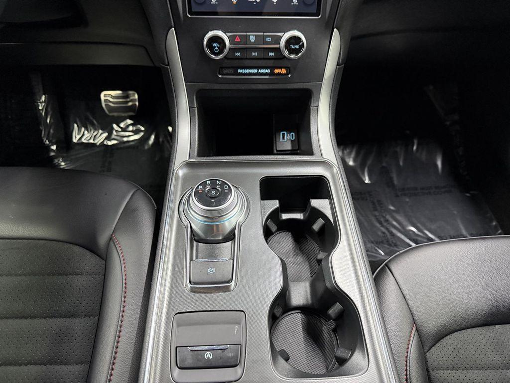 used 2022 Ford Edge car, priced at $25,488