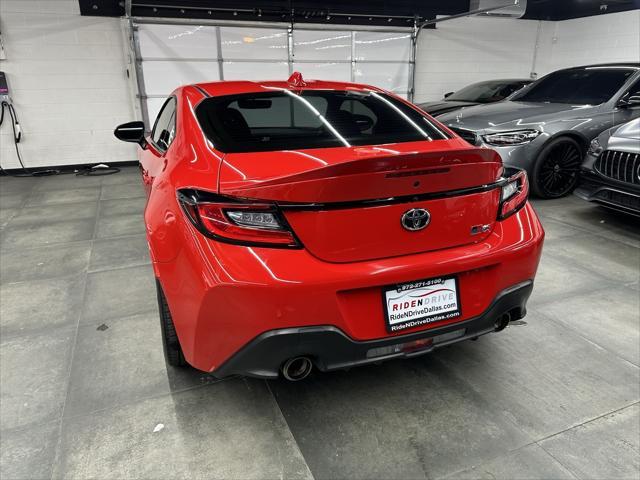 used 2023 Toyota GR86 car, priced at $28,988