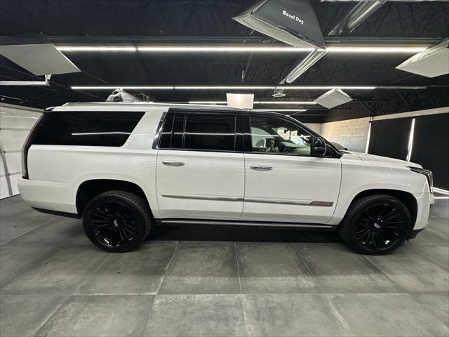 used 2020 Cadillac Escalade ESV car, priced at $51,488