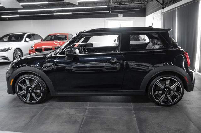 used 2024 MINI Hardtop car, priced at $29,988