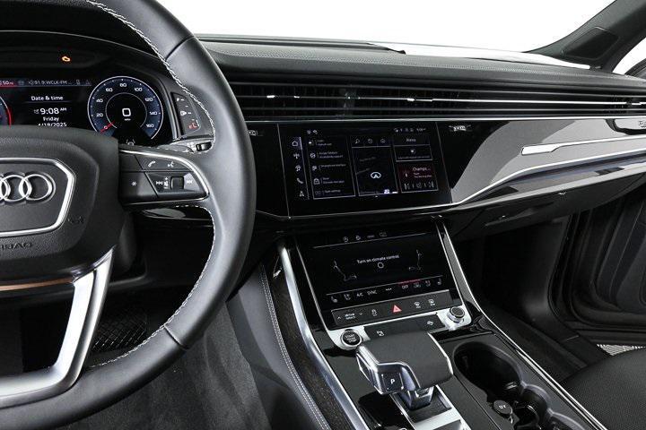 new 2025 Audi Q7 car, priced at $73,863
