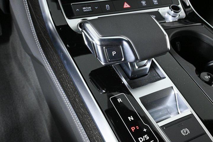 new 2025 Audi Q7 car, priced at $73,863