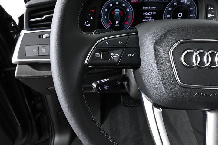 new 2025 Audi Q7 car, priced at $73,863