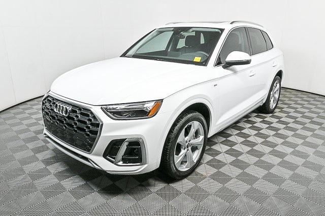 new 2024 Audi Q5 car, priced at $55,895